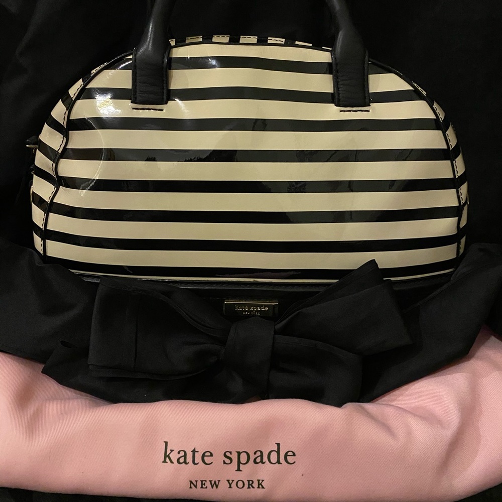 Stripes + Black & Cream = Kate Spade!